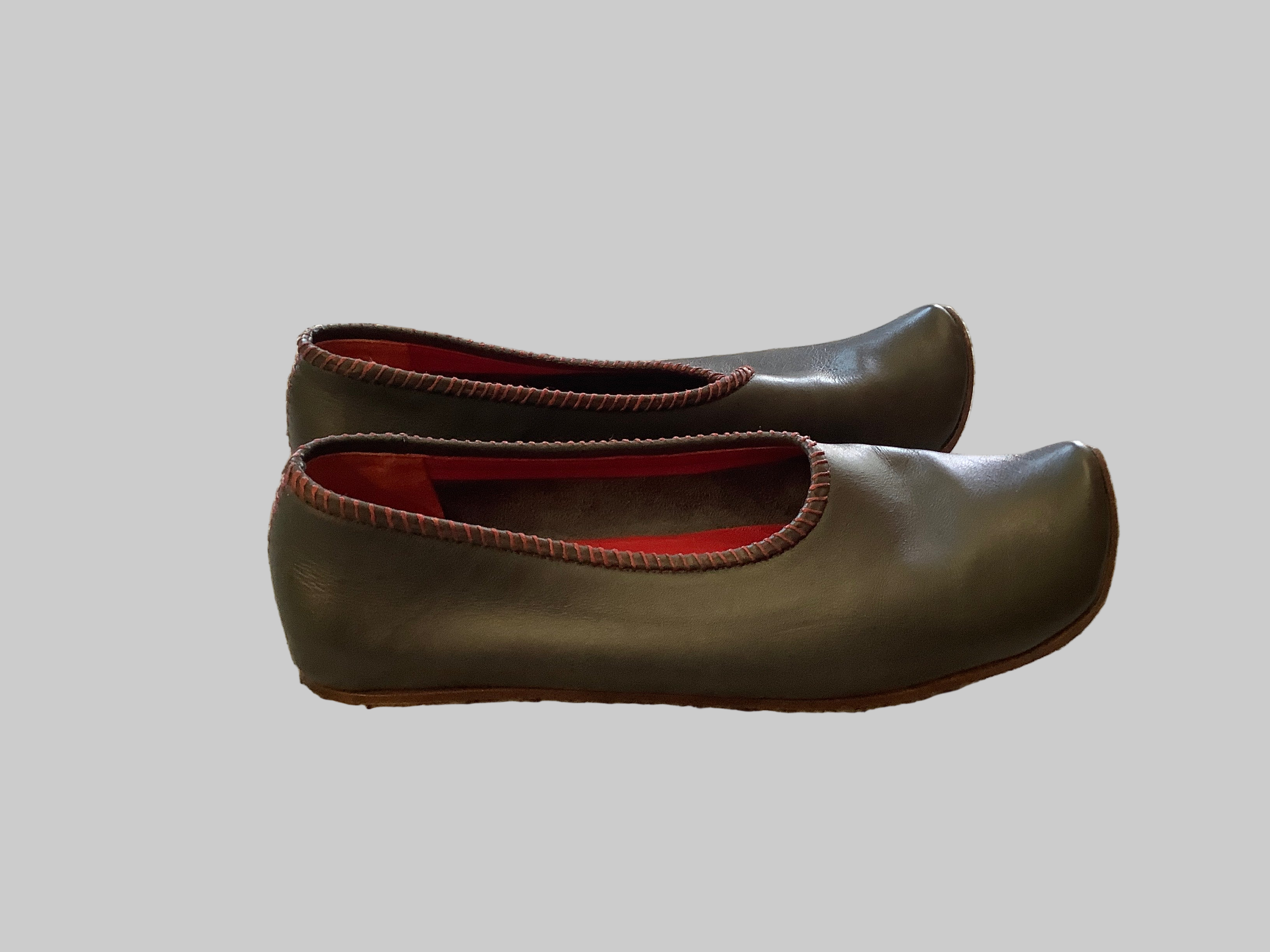 Rare Vintage Henry Cuir Moroccan Babouche Slippers