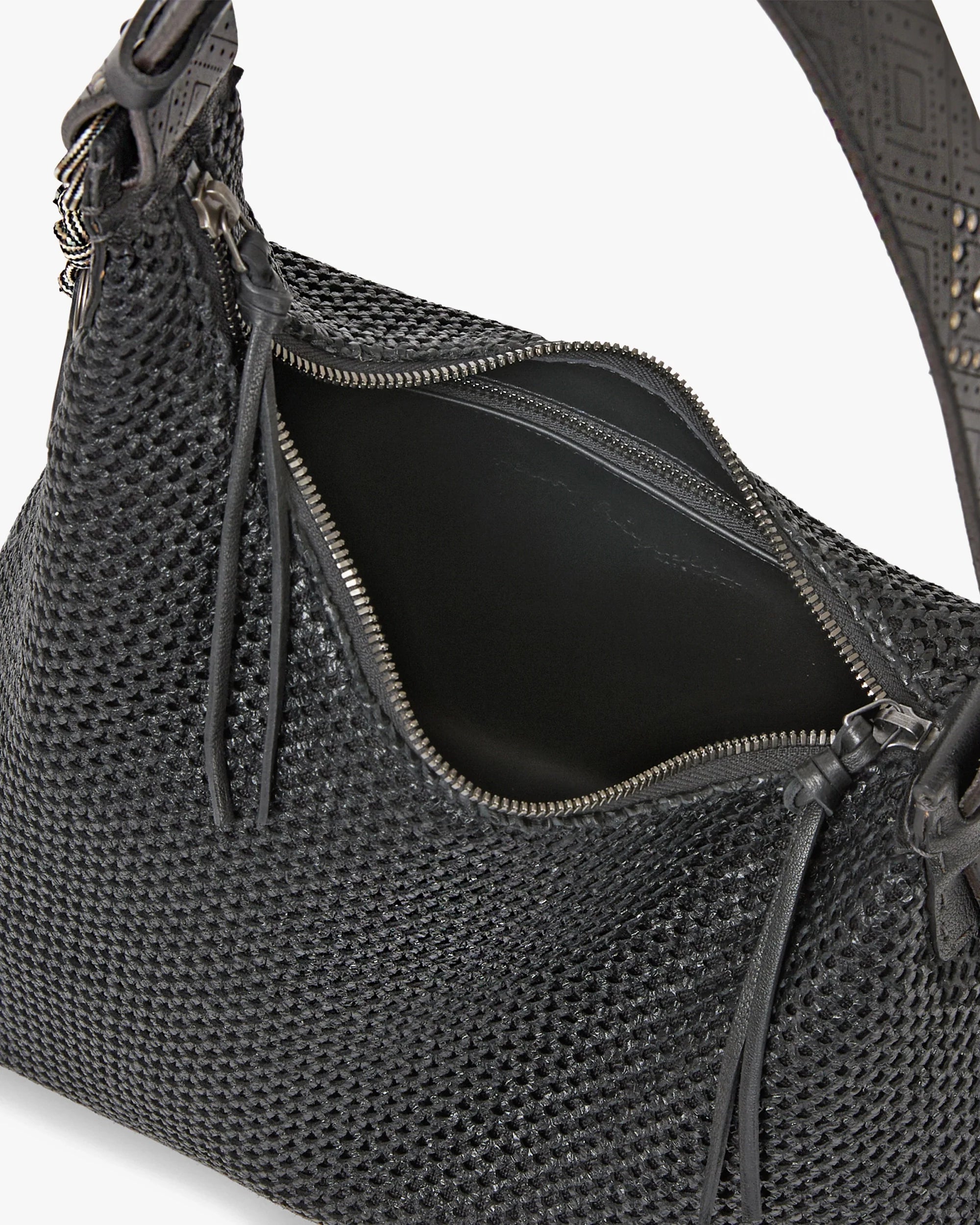Simphony M Shoulder Bag