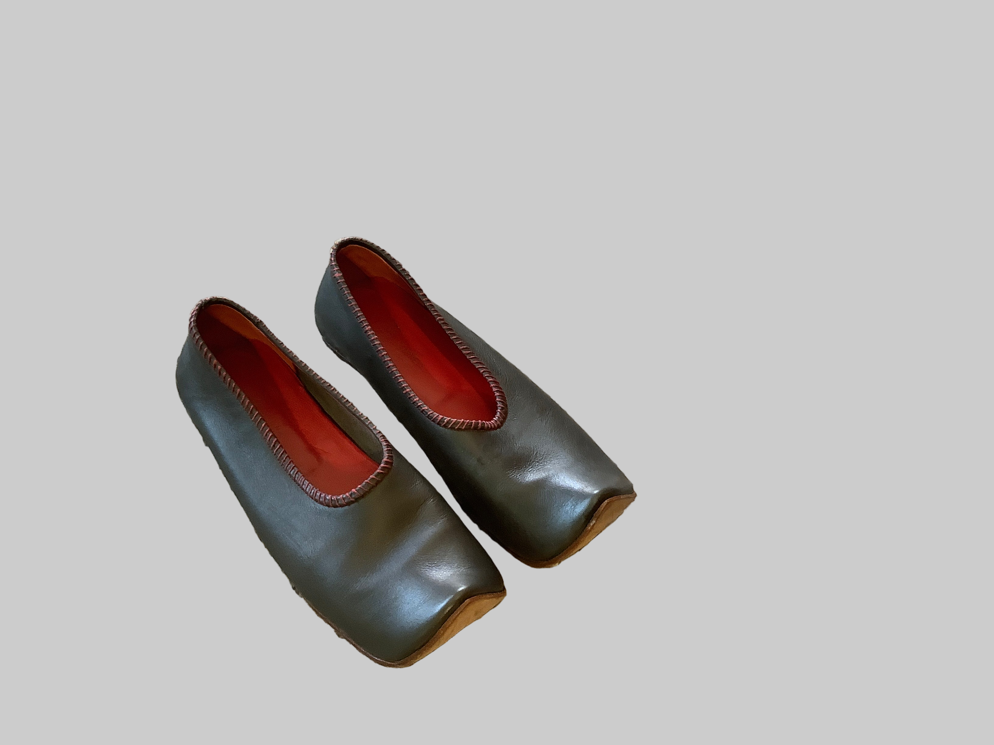 Rare Vintage Henry Cuir Moroccan Babouche Slippers