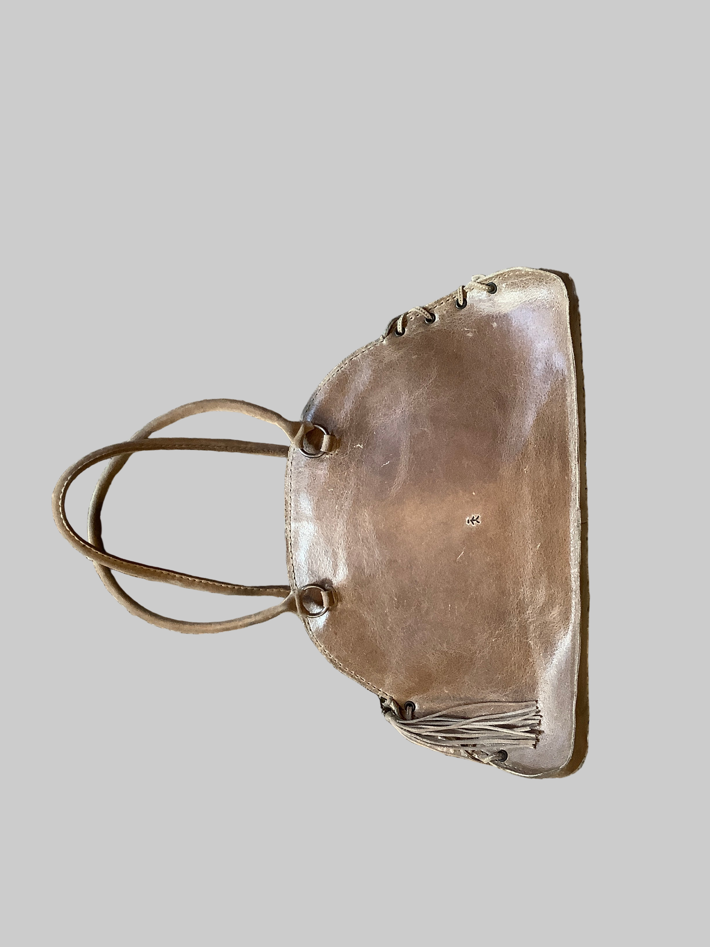 Rare Bintage Henry Beguelin Taupe Leather Shoulder bag