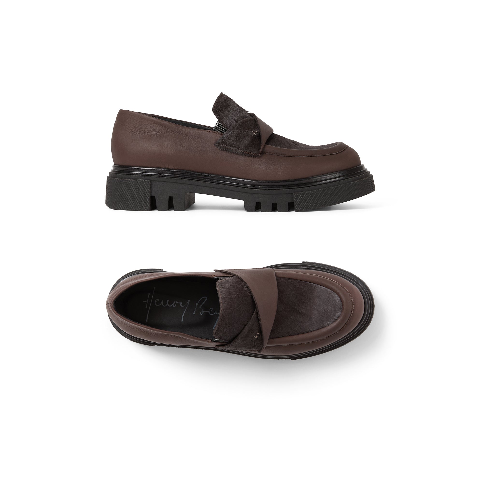 Moccasin in Norton and Pony Sfumato